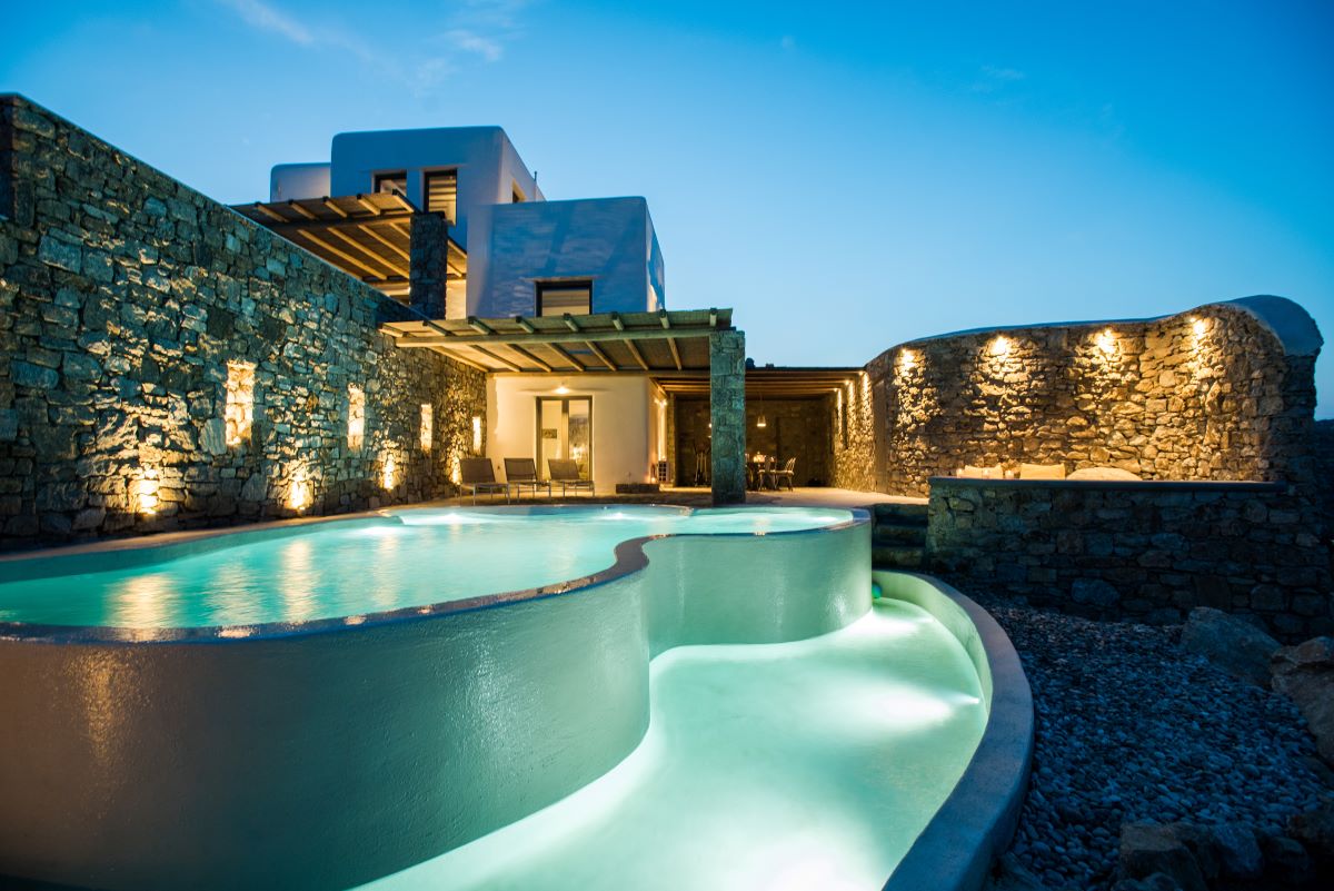 greece resorts with private pool