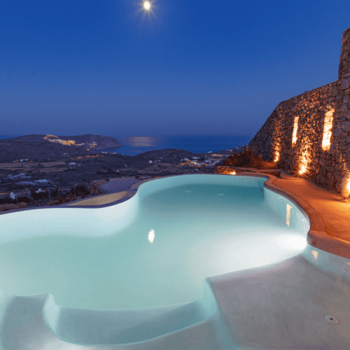 Private infinity pool