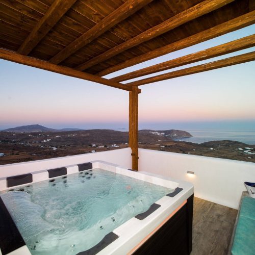 Private hot tub spa / mini pool